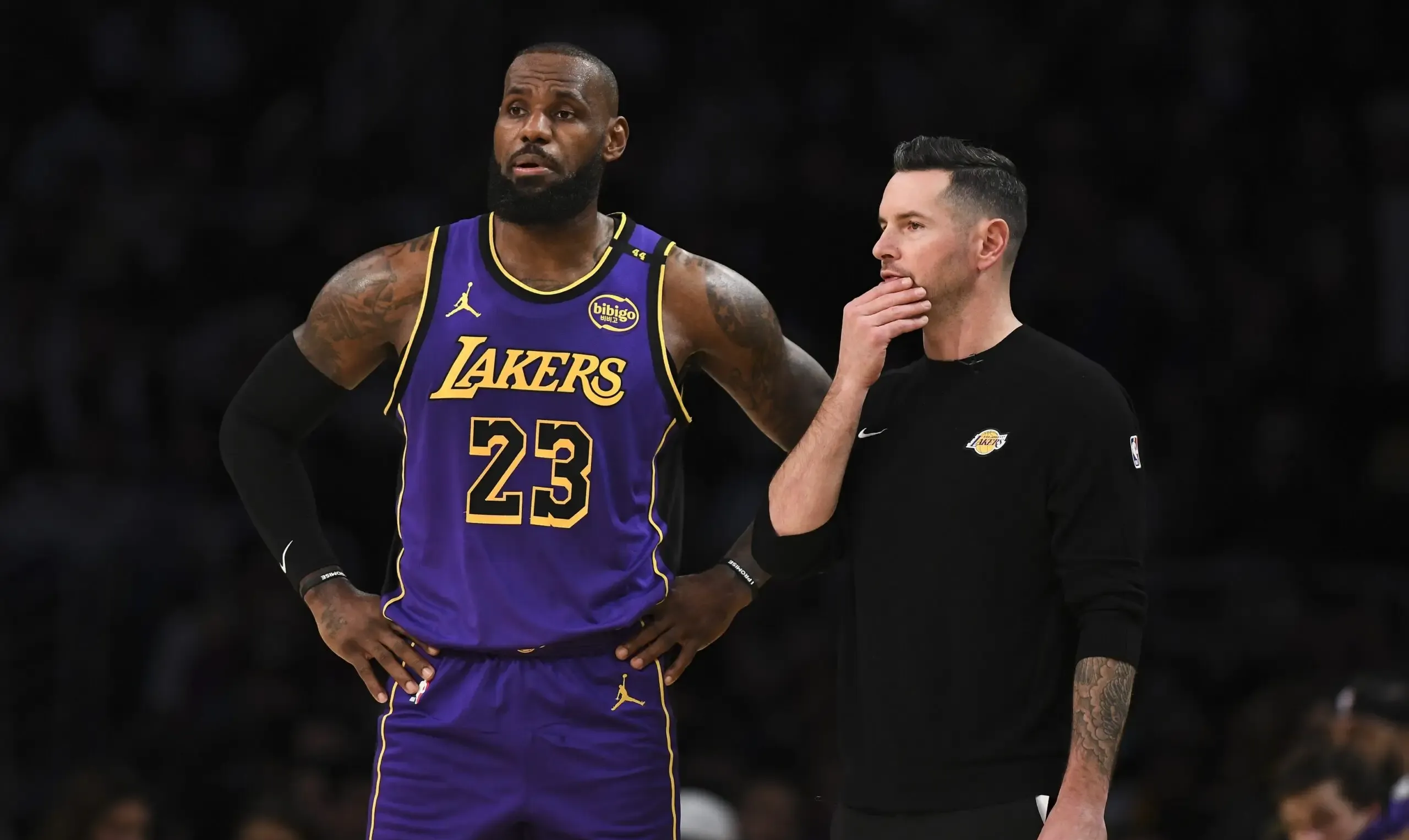 转会期洛杉矶湖人调整名单以备荷甲；回应争议环节打磨；更衣室稳定；高层口径保持一致的简单介绍-爱游戏平台