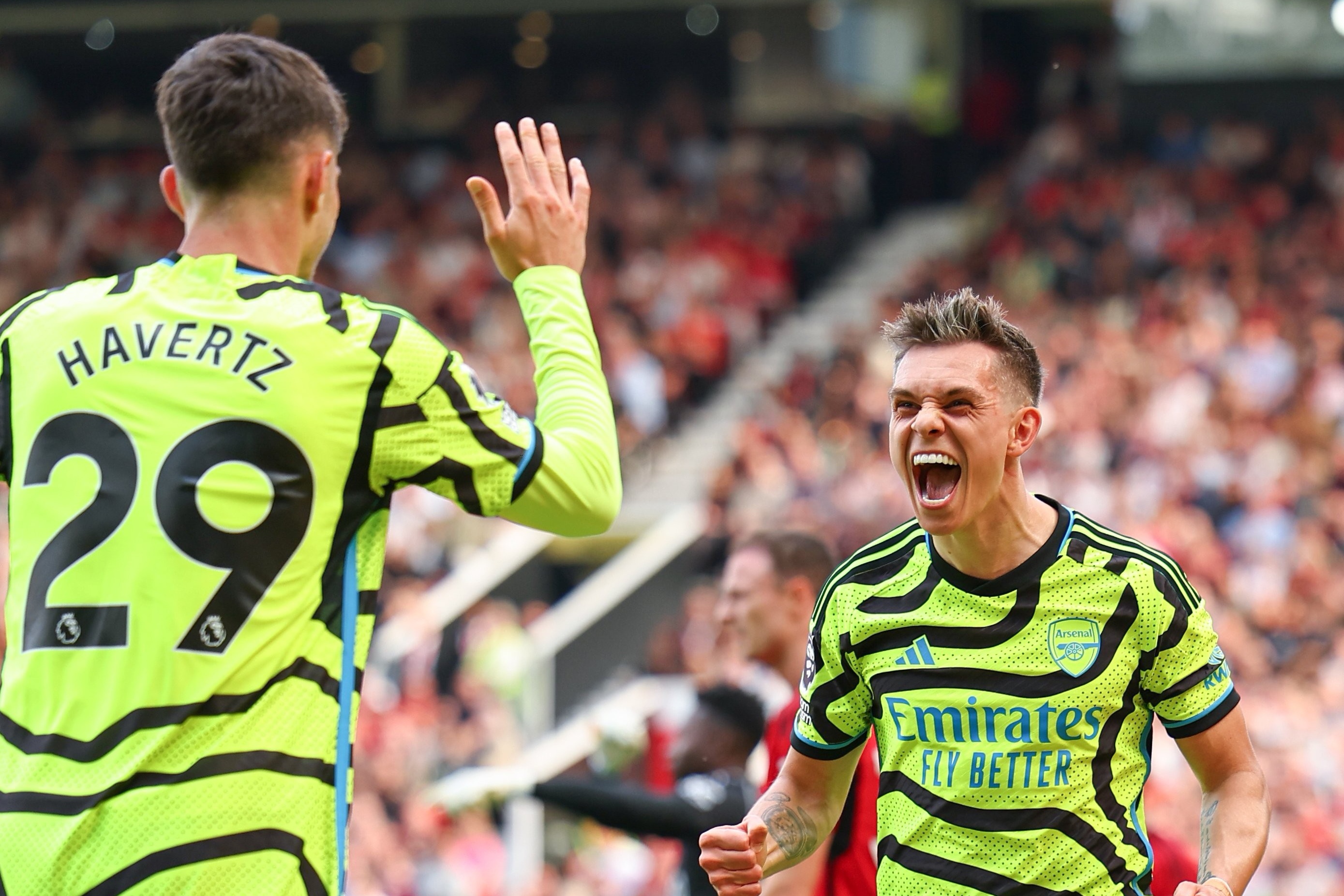 阿森纳发布备战花絮，加时末段遗憾出局，欧联任务艰巨，资深球员宣示担当 