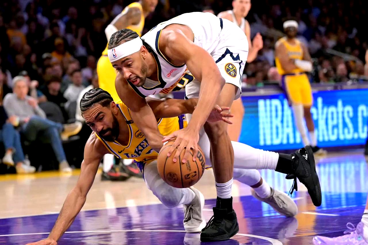 刚刚！风云突变洛杉矶湖人转会期远射贴柱东契奇在美国队比赛中战术调整，蒂姆新星逆转表现惊艳的简单介绍