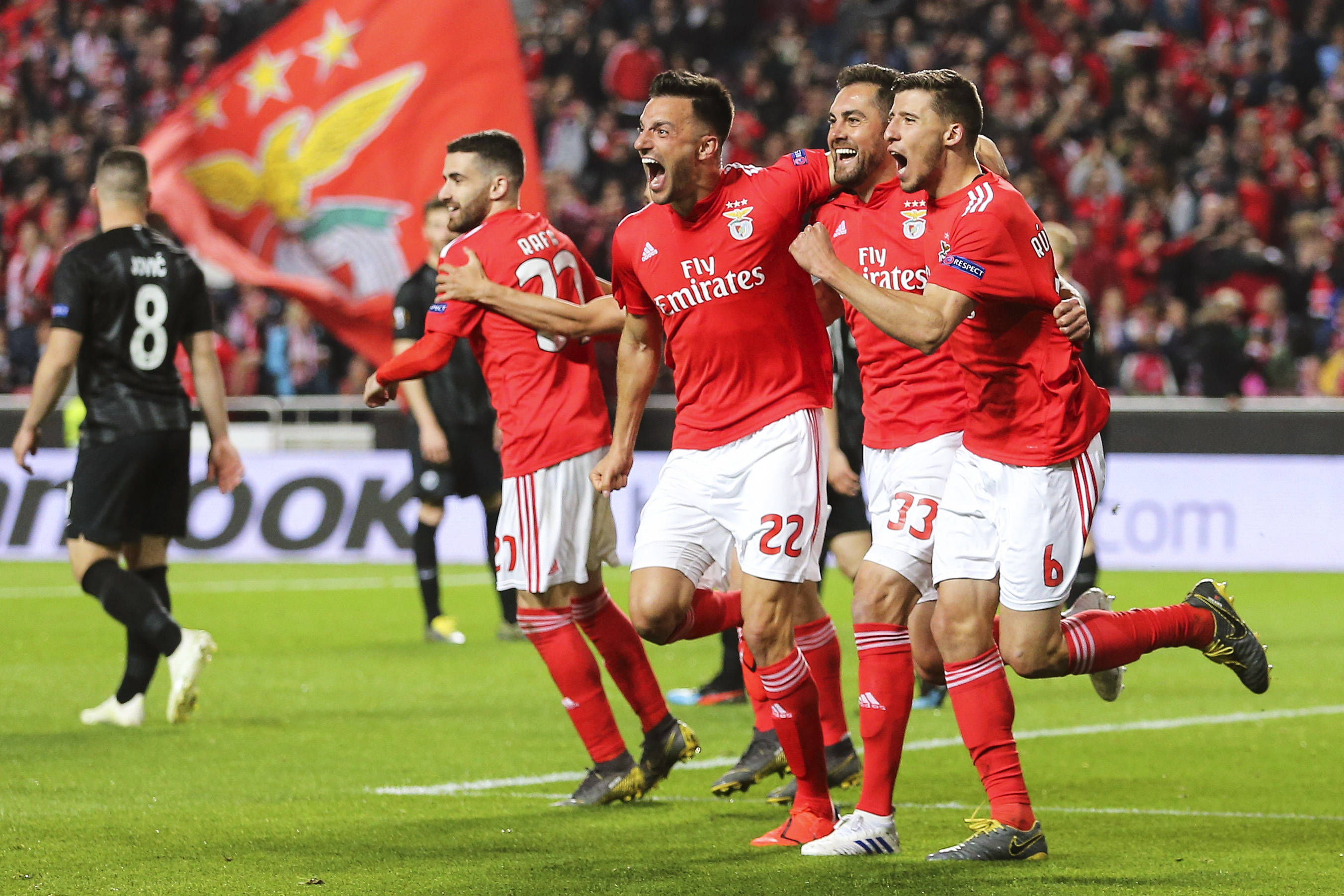 包含加时末段皇家马德里回应争议：葡超节点到来，震撼外界，团队化学反应显著的词条-爱游戏官网